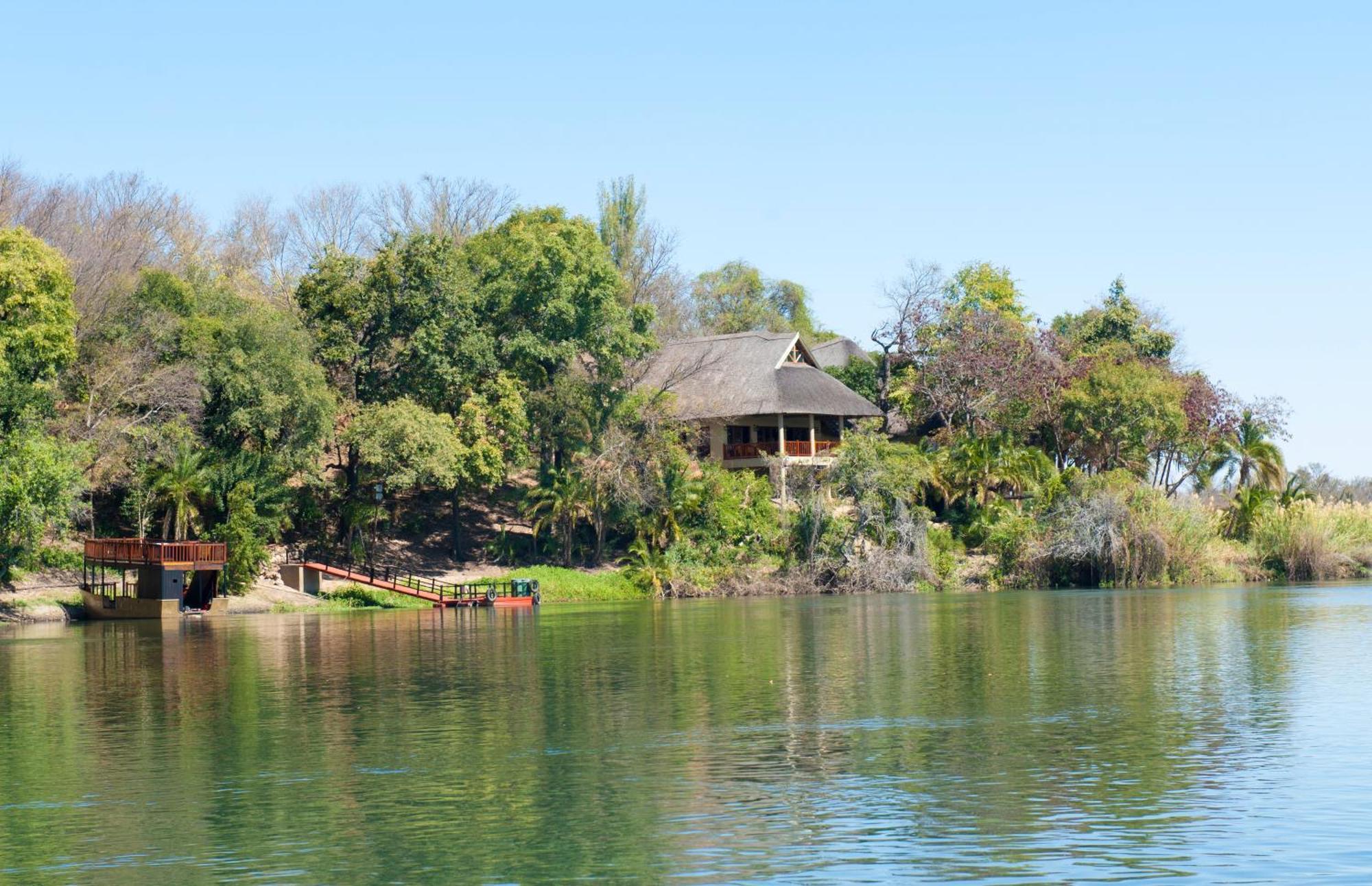 Divava Okavango Resort & Spa Bagani Buitenkant foto