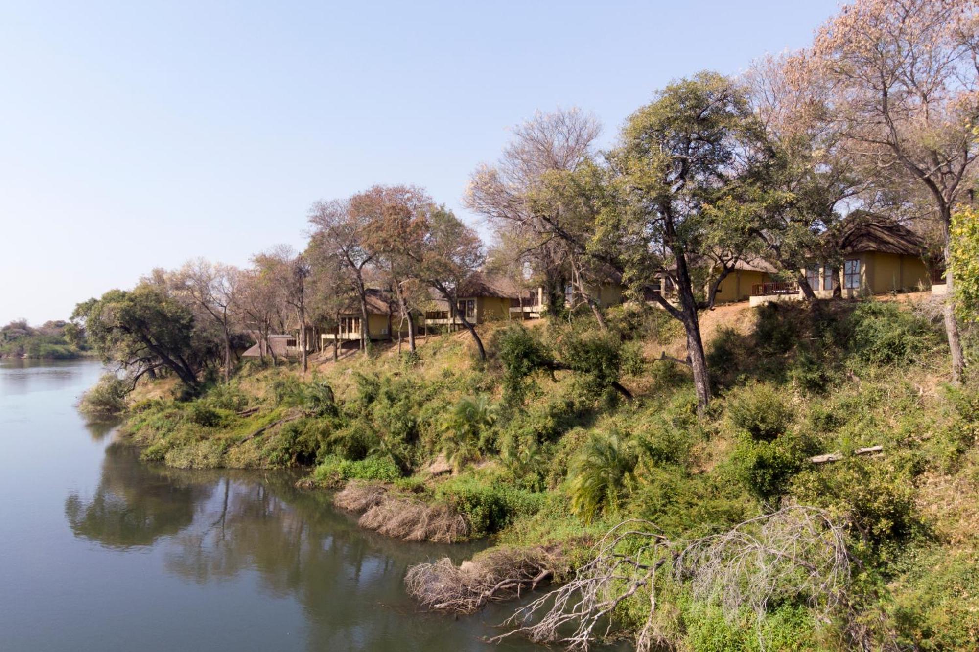 Divava Okavango Resort & Spa Bagani Buitenkant foto