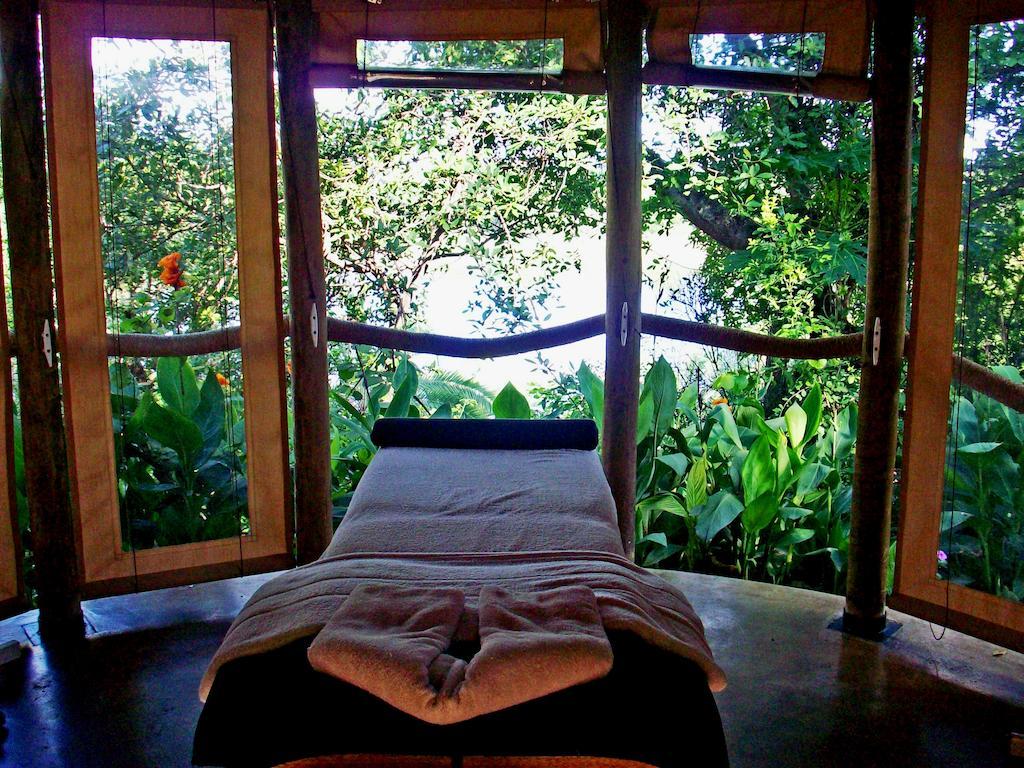 Divava Okavango Resort & Spa Bagani Buitenkant foto